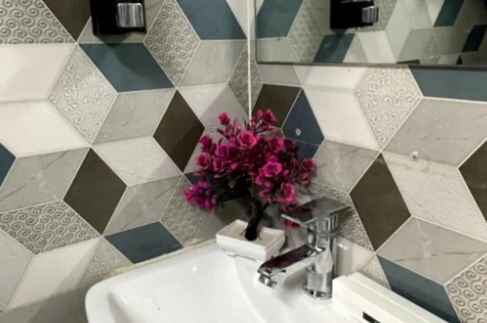 Guest house Stayo Rooms Sector 42 Gurgaon